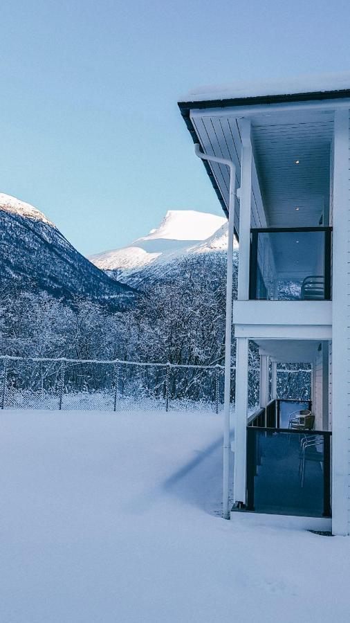 Loen Apartments Exterior foto